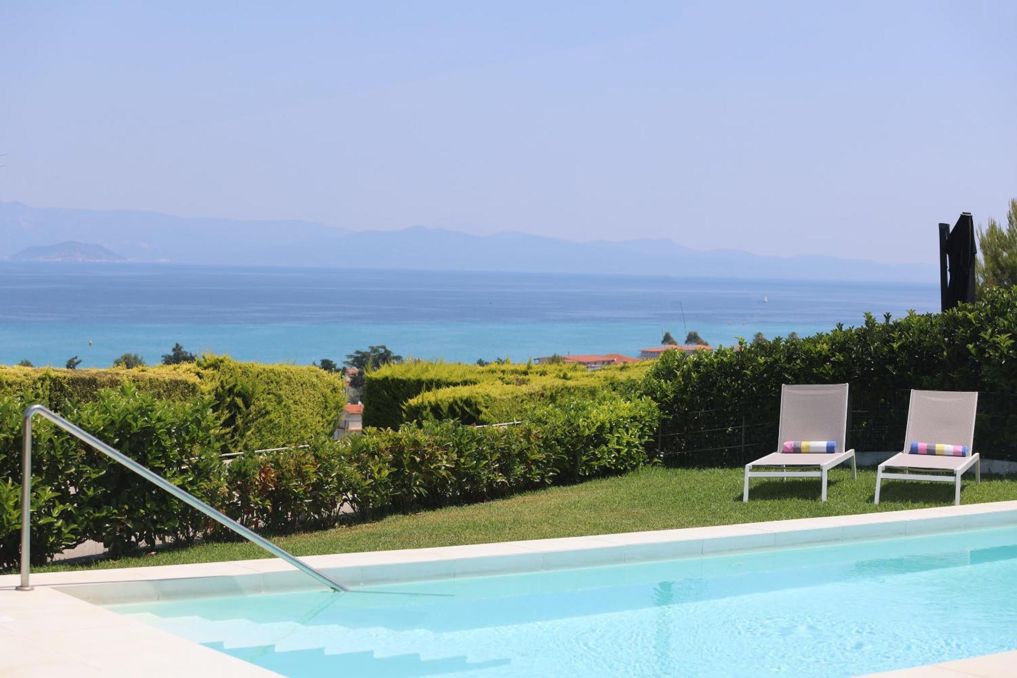 Villa Ricolina Hanioti Exteriör bild