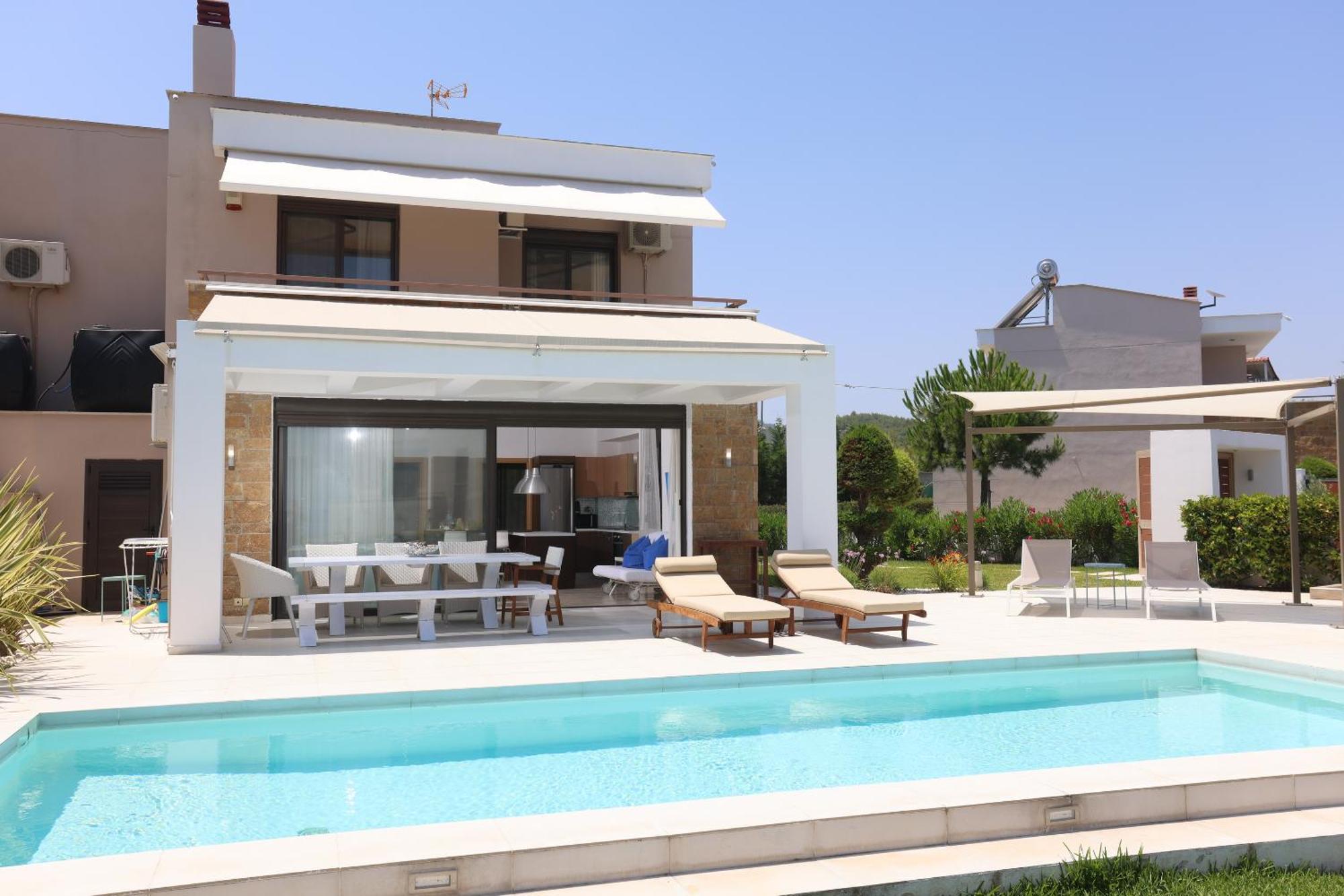 Villa Ricolina Hanioti Exteriör bild