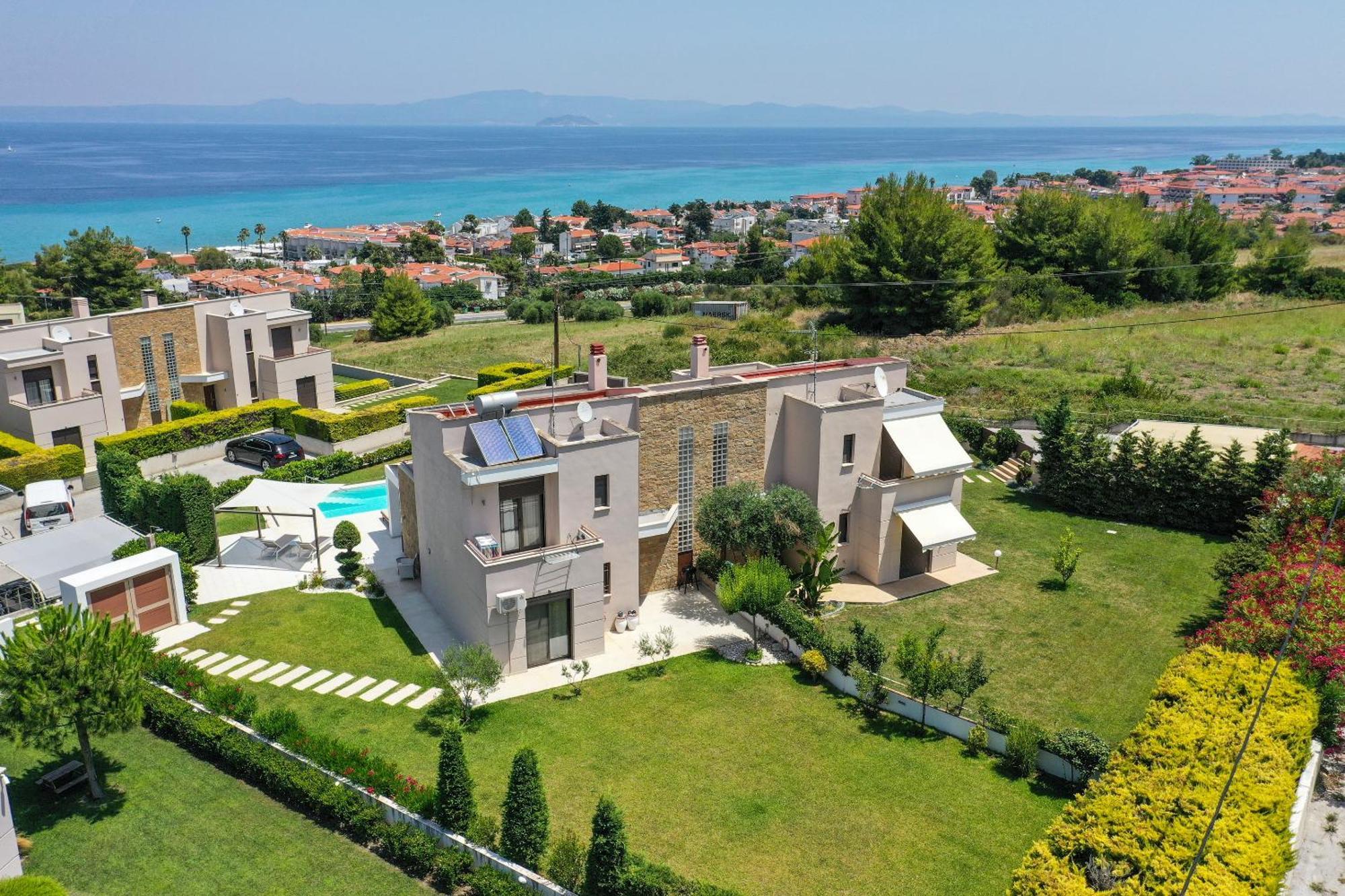 Villa Ricolina Hanioti Exteriör bild
